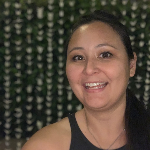 Meet your Posher, Megan - Picture 1 of 1